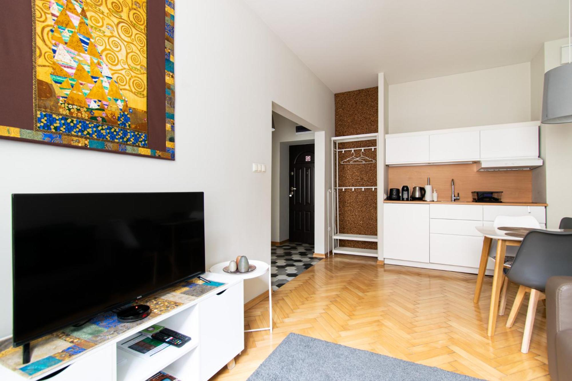 Brokilon House Apartment คราคูฟ ภายนอก รูปภาพ